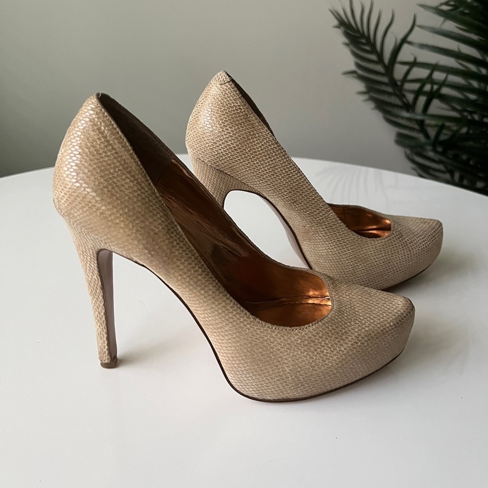 BCBGeneration Women's Penni Platform Pumps in tan